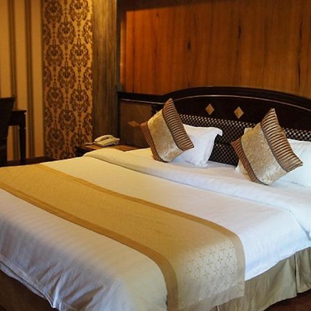 Interpark Hotel Olongapo Luaran gambar