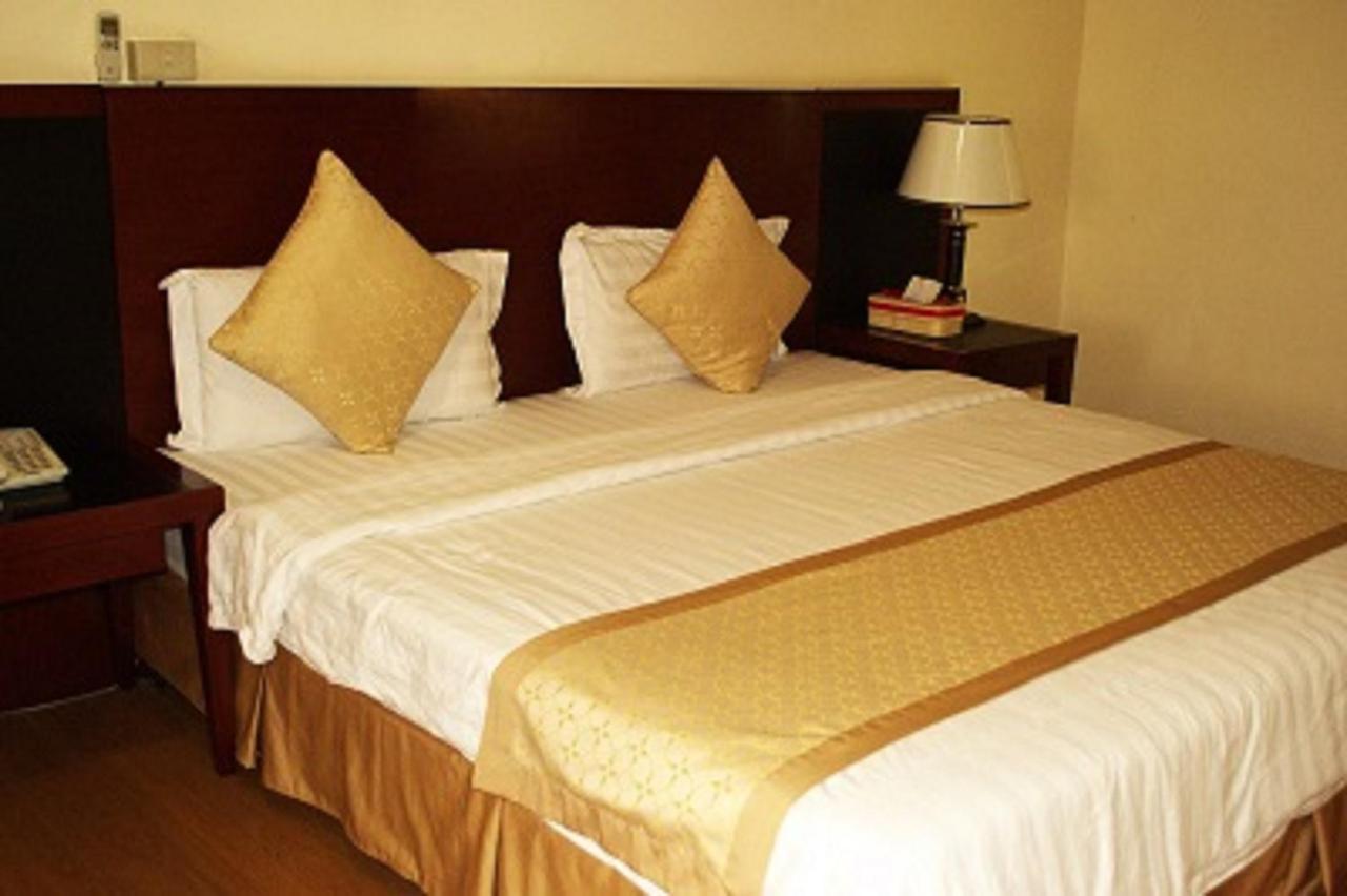 Interpark Hotel Olongapo Luaran gambar